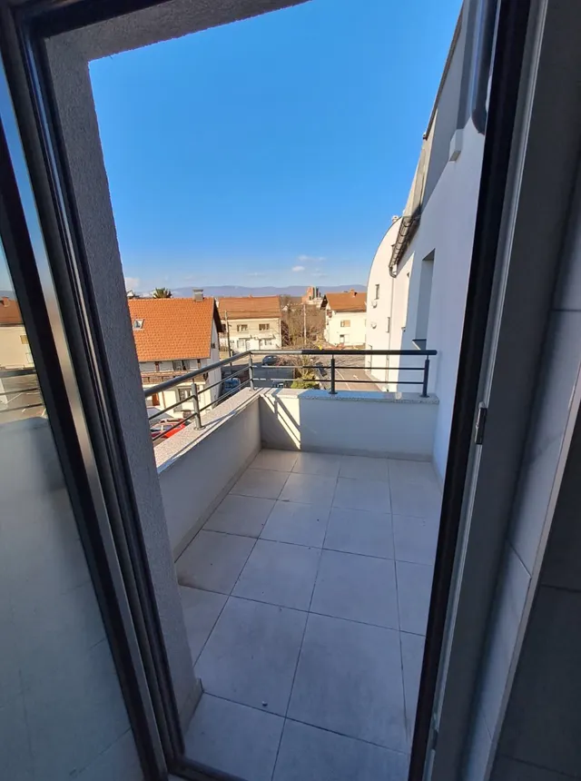 Zagreb, Sesvete - Poslovni stambeni prostor novogradnja 171m2 najam