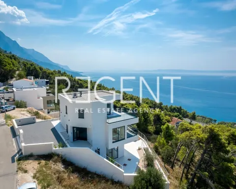 Makarska, Brela - Luksuzna vila s panoramskim pogledom na more 317 m2