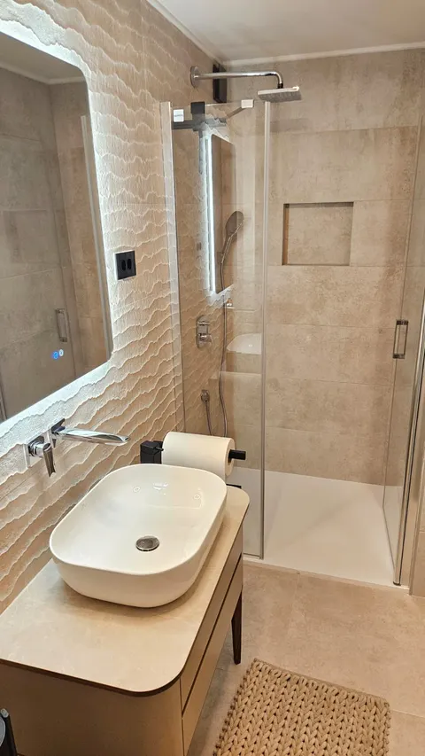 Zagreb, Medvedgradska – Luksuzan dvosoban stan 54 m² za najam