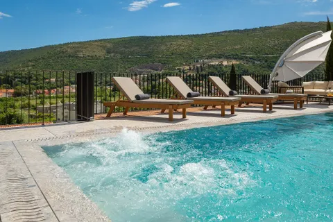 Dubrovnik - Elegantna vila suvremenog dizajna 394 m2