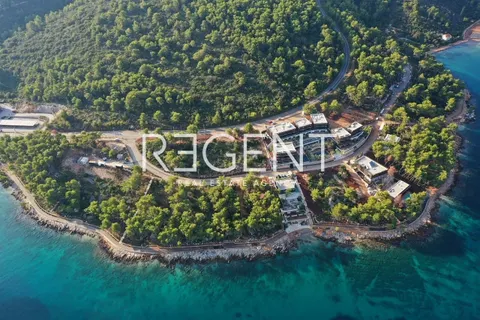 Stari Grad, Hvar - građevinsko zemljište prvi red uz more