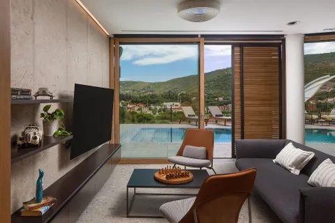 Dubrovnik - Elegantna vila suvremenog dizajna 394 m2