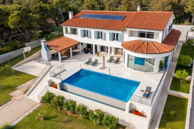 Šibenik - Prekrasna luksuzna vila uz more 1000 m2