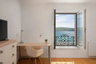Šibenik - Prekrasna luksuzna vila uz more 1000 m2