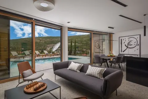 Dubrovnik - Elegantna vila suvremenog dizajna 394 m2