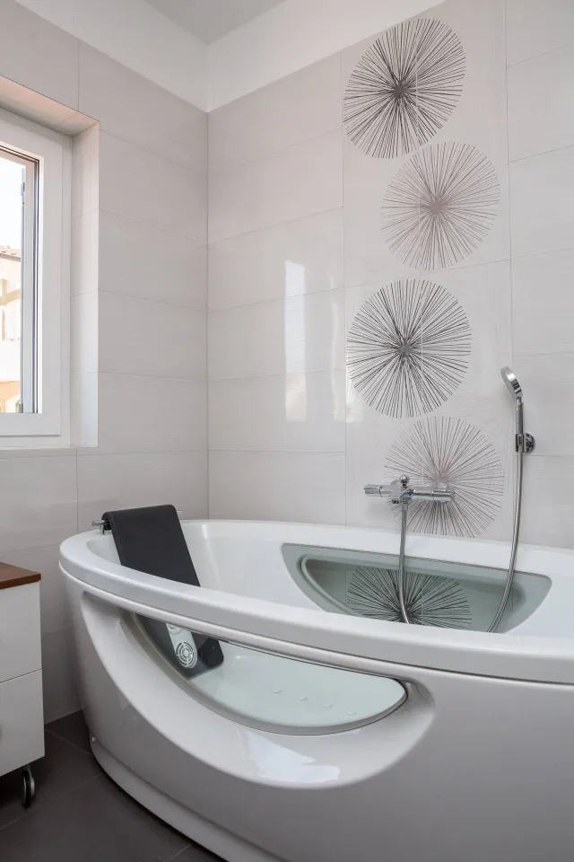 Šibenik - Prekrasna luksuzna vila uz more 1000 m2