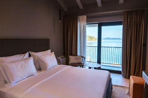 Dubrovnik, Slano – Moderna kamena kuća uz more