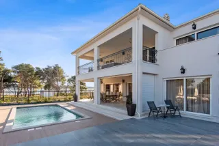 Šibenik, Vodice - luksuzna vila s bazenom i panoramskim pogledom 530m2