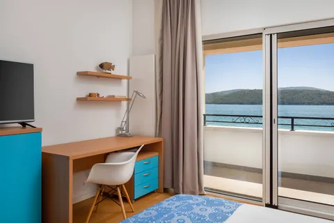 Šibenik - Prekrasna luksuzna vila uz more 1000 m2