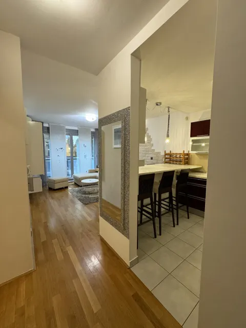 Zagreb, Vrbani - trosoban stan 58 m2 najam