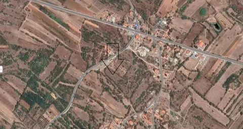 Drniš, Širitovci - Građevinsko zemljište 1291 m2