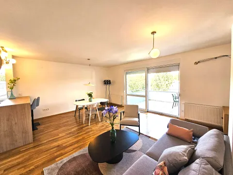 Zagreb, Pantovčak - Četverosoban stan s terasom + garaža 114 m2, Prvi najam