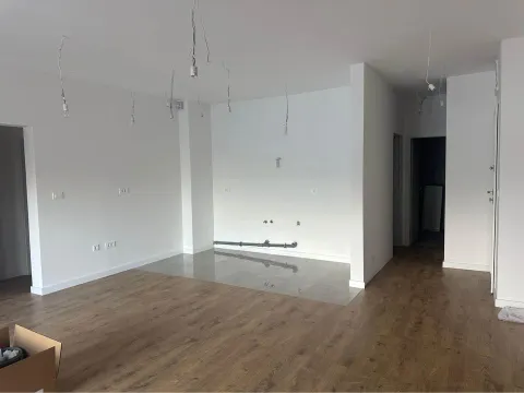Trogir, Marina - Trosoban stan s logiiom 108 m2