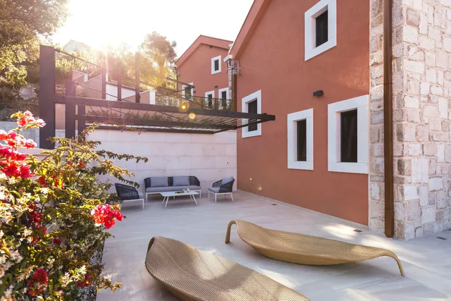 Dubrovnik, Slano – Moderna kamena kuća uz more