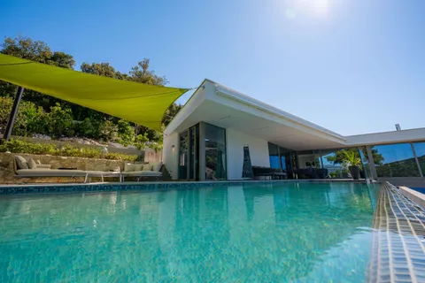 Žrnovska Banja, Korčula - Ekskluzivna vila uz more na otoku Korčuli