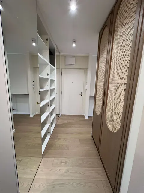 Zagreb, Tuškanac – Luksuzan četverosobni stan 110m² najam