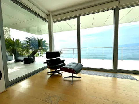 Rijeka - Moderna vila prvi red do mora 600 m2