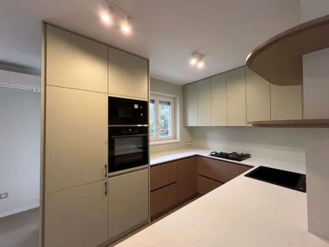 Zagreb, Tuškanac – Luksuzan četverosobni stan 110m² najam