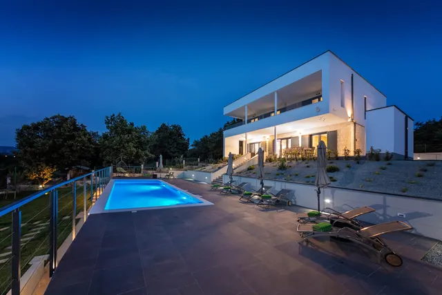 Istra, Labin - Moderna vila s bazenom