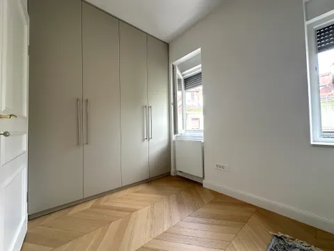 Zagreb, Centar - Prekrasan renoviran trosoban stan s pogledom na Katedralu, NAJAM