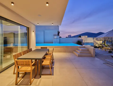 Trogir - Moderna villa sa pogledom na more 341 m2