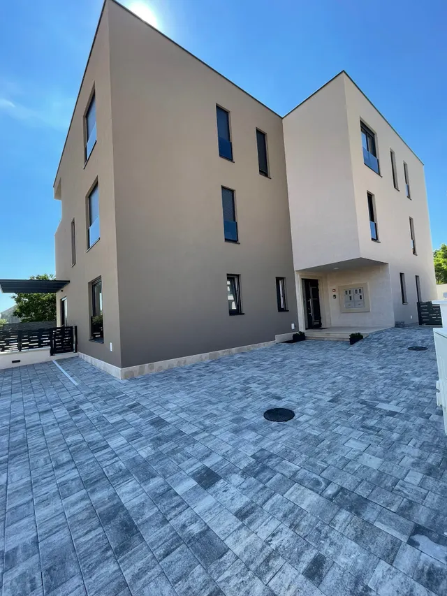 Istra, Tar - Moderna stambena novogradnja