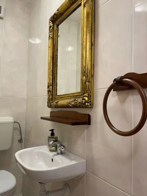 Split, Žnjan - Dvosobni stan sa loggiom i pogledom na more 100 m2