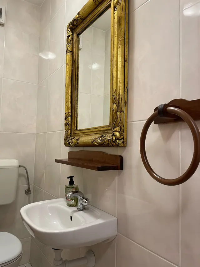 Split, Žnjan - Dvosobni stan sa loggiom i pogledom na more 100 m2