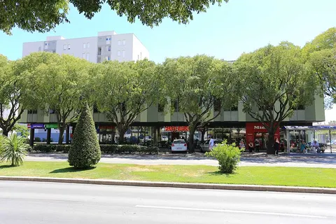 Split - Poslovni prostor na frekventnoj lokaciji 64 m2 DUGOROČAN NAJAM