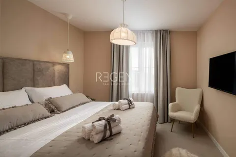 Rogoznica, Ražanj - autentična vila s pogledom na more