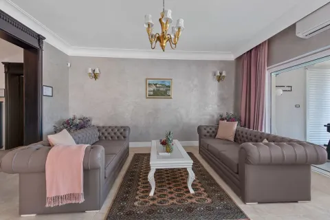 Šibenik, Vodice - luksuzna vila s bazenom i panoramskim pogledom 530m2