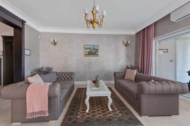 Šibenik, Vodice - luksuzna vila s bazenom i panoramskim pogledom 530m2