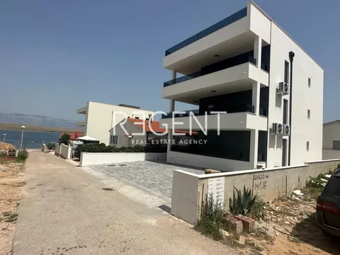 Zadar, Vir - dvosoban stan 50m od mora 121 m2