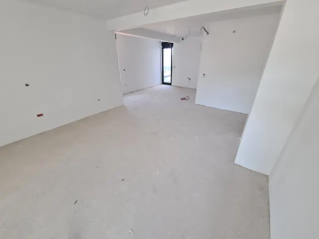 Makarska, Centar - Trosoban penthause s pogledom na more 117 m2