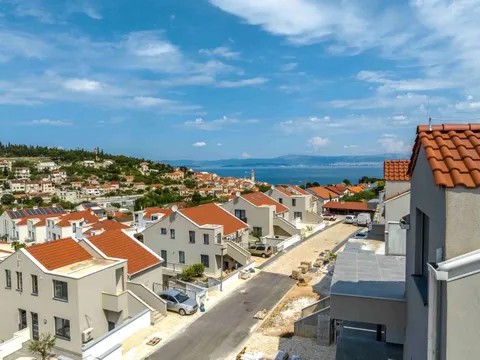 Brač, Sutivan - Dvosoban stan u stambenom kompleksu 63,21 m2
