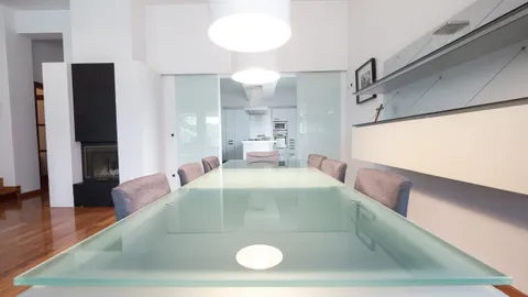 Zagreb, Pantovčak – Prekrasna vila s bazenom na atraktivnoj lokaciji 400 m2