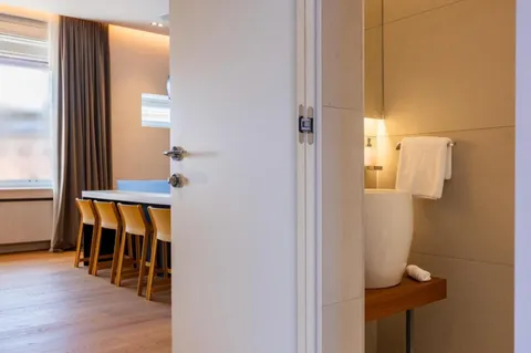 Zagreb, Centar - luksuzan dvosoban stan u strogom centru 90 m2