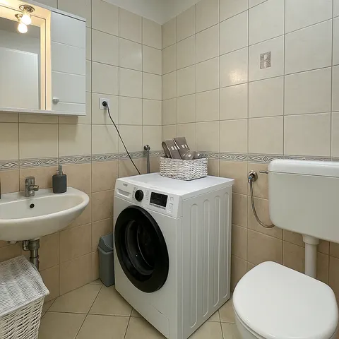 Zagreb, Trešnjevka – Namješten dvosoban stan 44 m² za najam