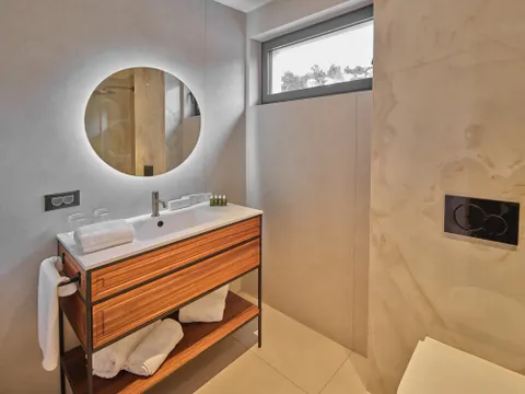 Trogir - Moderna villa B s pogledom na more 341 m2
