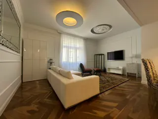 Zagreb, Centar - Četverosoban stan za najam, 115 m2