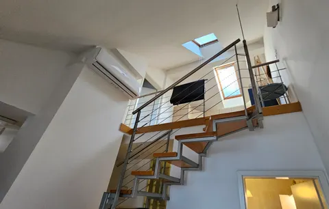 Zagreb, Trešnjevka - moderan troetažan stan 186 m2