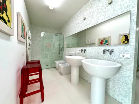 Rijeka - Moderna vila prvi red do mora 600 m2