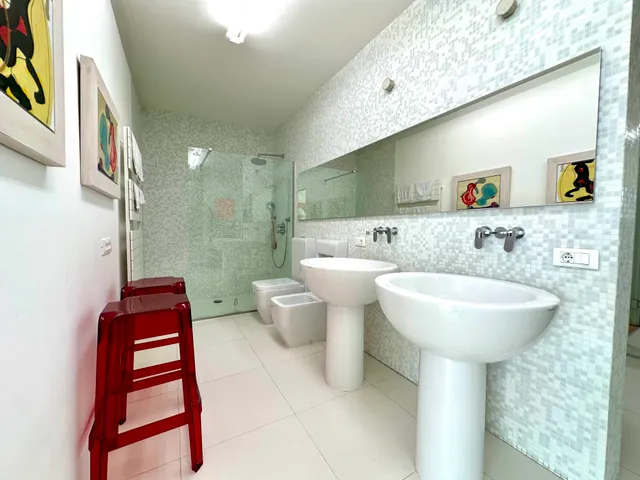 Rijeka - Moderna vila prvi red do mora 600 m2