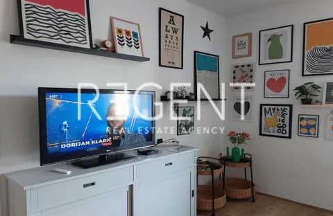 Split, Spinut - dvosoban apartman na frekventnoj lokaciji, 58 m2