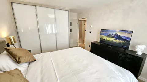 Zagreb, Medvedgradska – Luksuzan dvosoban stan 54 m² za najam
