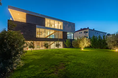 Zadar, Sukošan – Prestižna luksuzna vila 585 m2