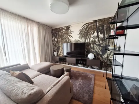 Split, Trstenik - Luksuzan stan na atraktivnoj lokaciji, 85m2 (zgrada Ore)