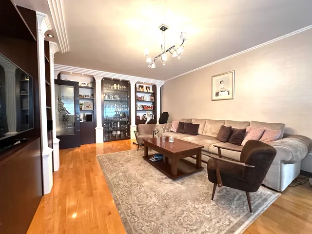 Zagreb, Dobri dol, Maksimir - Luksuzan četverosoban stan na vrhunskoj lokaciji 125 m2