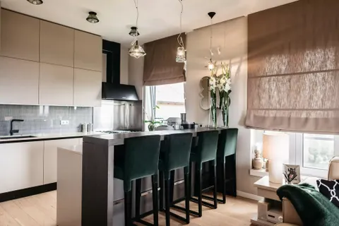 Zagreb, Maksimir – Četverosobni namješteni penthouse s predivnim pogledom na prirodu