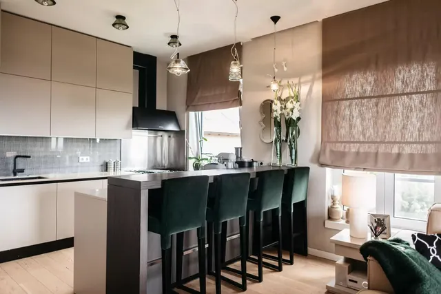 Zagreb, Maksimir – Četverosobni namješteni penthouse s predivnim pogledom na prirodu